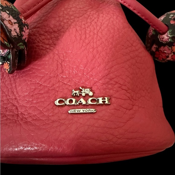 Coach Edie Pebble Leather Pink Drawstring Wristlet with Tea Rose Ties (A700) - Picture 4 of 10